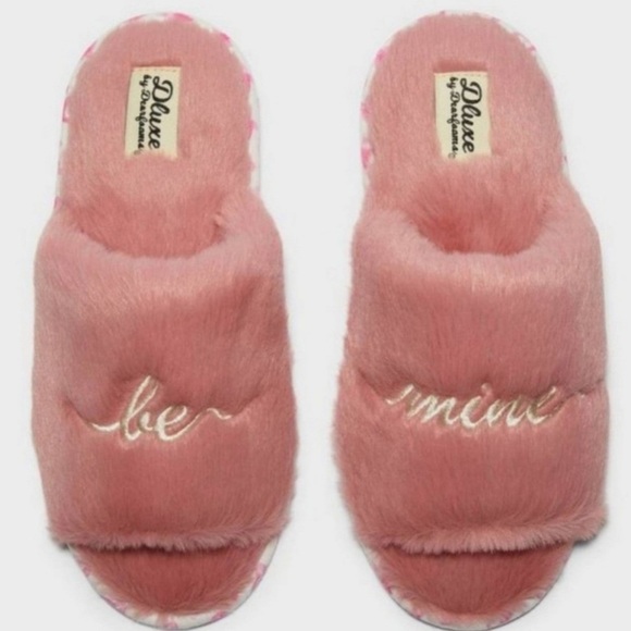 dearfoams Shoes - NEW! Dearfoams Dluxe Memory Foam Slippers XL be mine